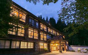 越後松之山温泉 凌雲閣
